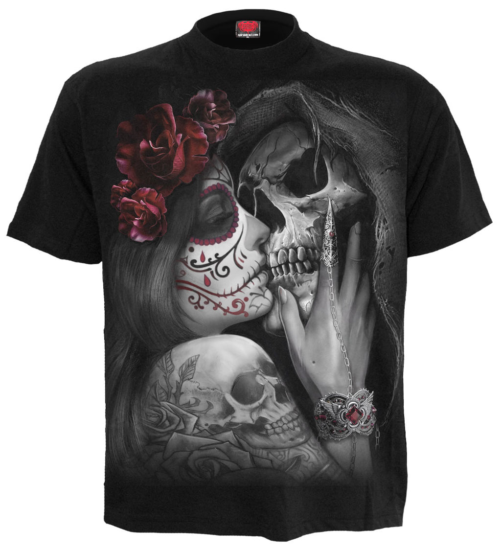 Dead Kiss Unisex T-shirt