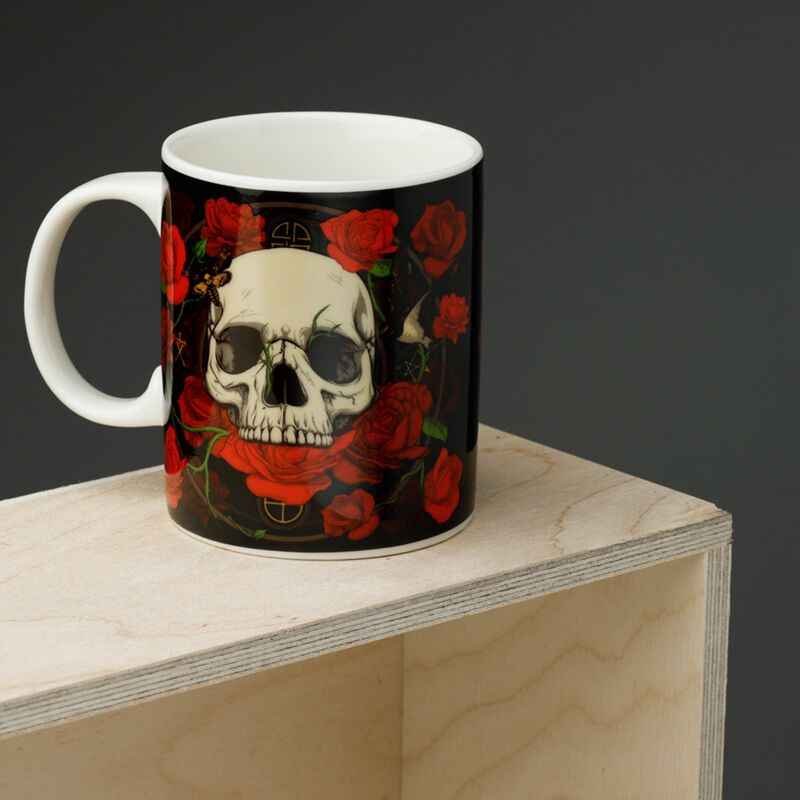 Skull &amp; Roses Cup